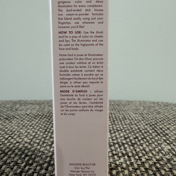Wander Beauty On-The-Glow Blush and Illuminator - Picture 4 of 6